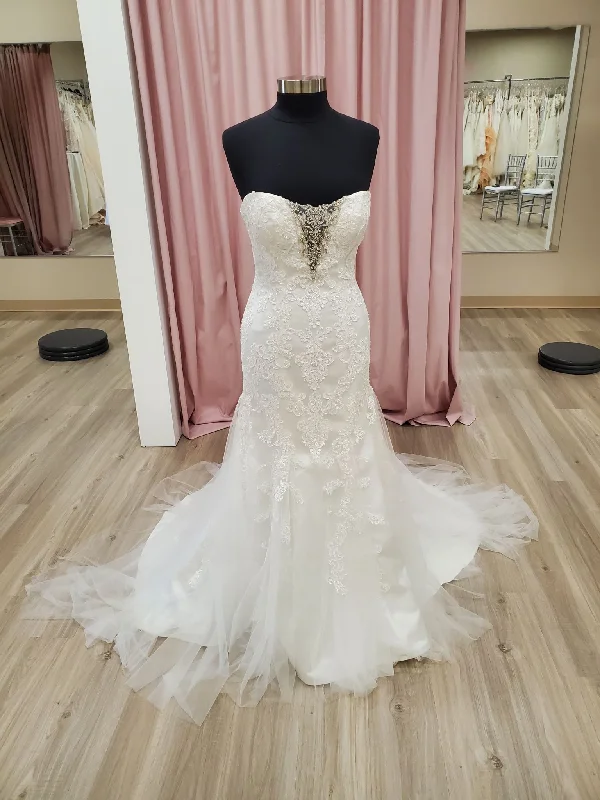 Exclusive Online Offer Casablanca 2242