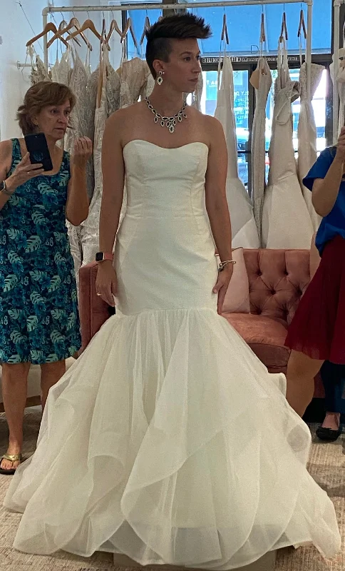 Final Clearance Hayley Paige River, style 1450