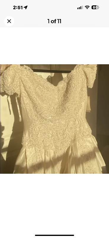 Don't Miss Oleg Cassini 6628