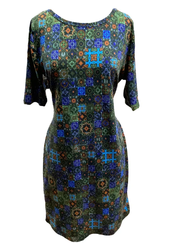 Weekend Deal Dress Casual Midi By Lularoe  Size: Xl