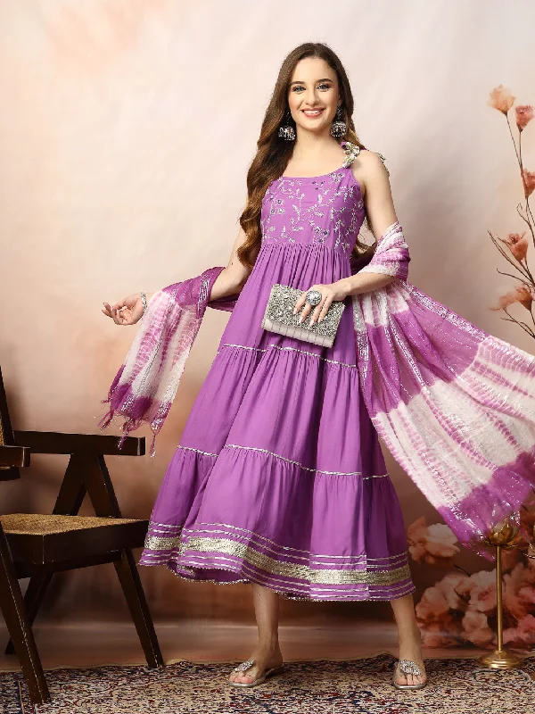 Instant Discount Embroidered Cotton Tiered Kurta With Dupatta