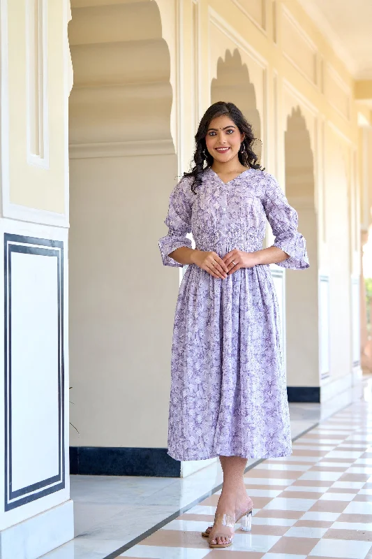 Epic Deals Women Purple Printed Flared Dress