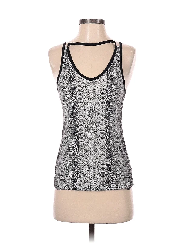 Hurry In Active Tank