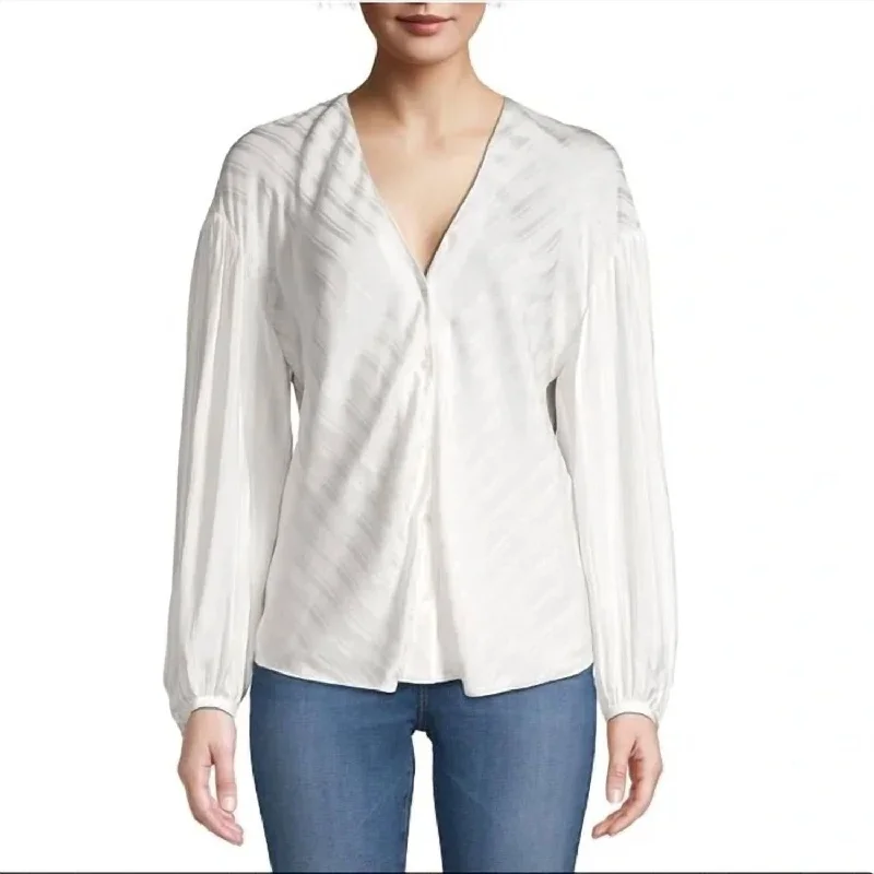 Can't Be Beat Cadmar Long Sleeves Blouse In Porcelain