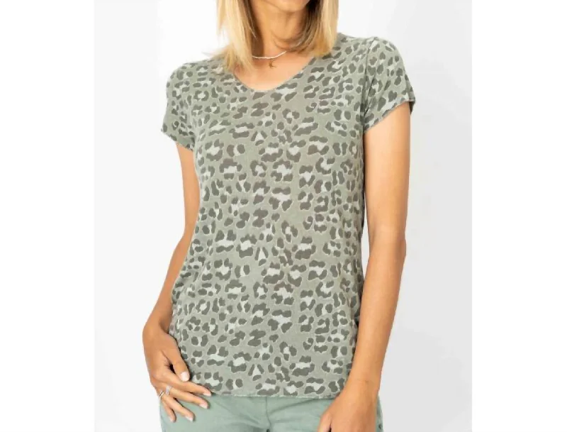 Early Access Cheetah Print T-Shirt In Olive