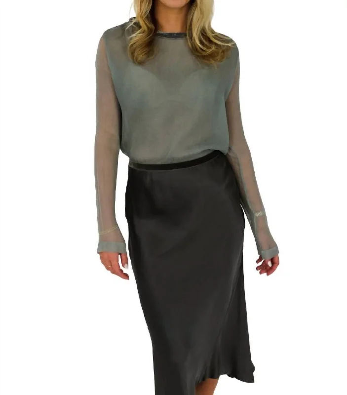 Savings Alert Hand Dyed Top In Grey