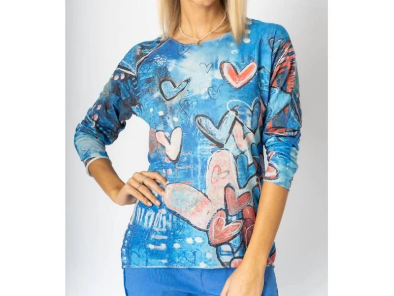 Bargain Bin Heart Abstract Print Top In Blue