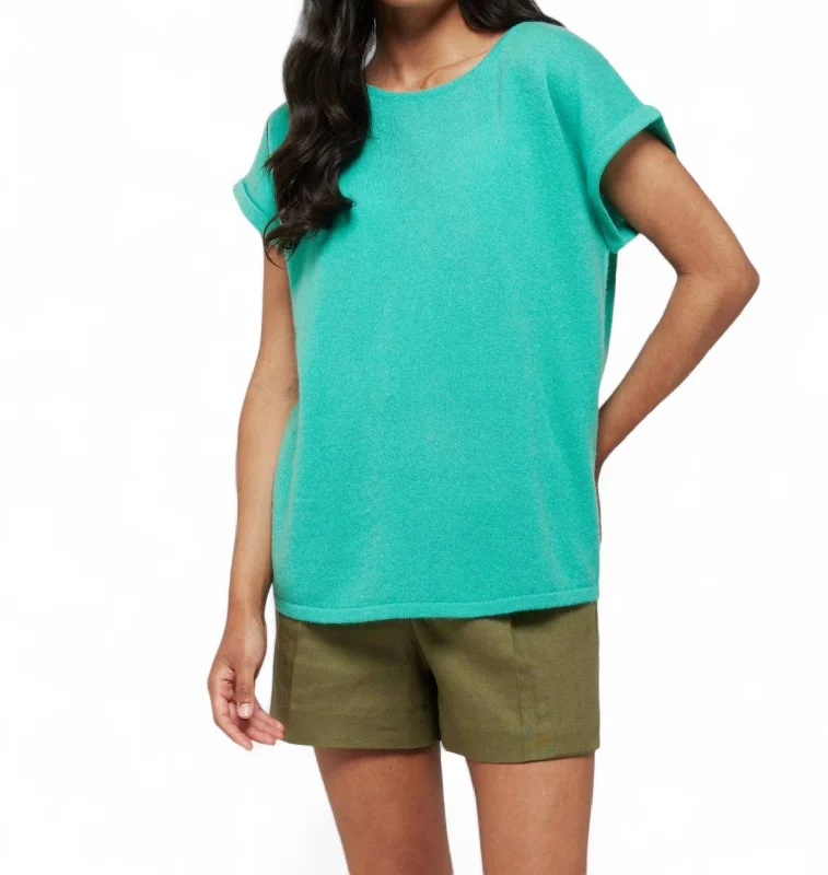 Can't Miss Lizzie Tee In Jungle Green