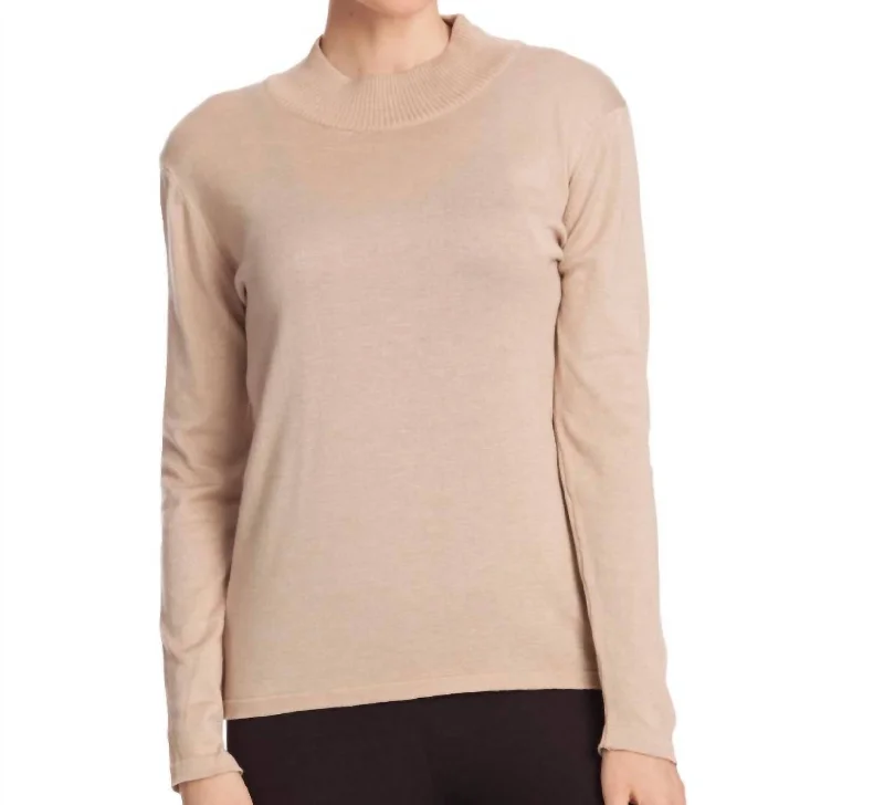 Markdown Madness Long Sleeve Mock Neck Pullover In Champagne