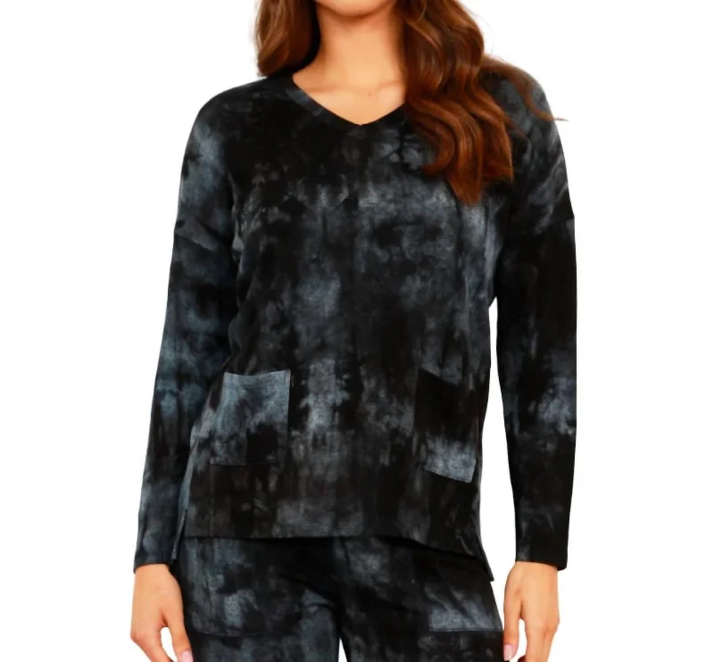 Deal Dash Marble Wash V-Neck With Pockets In Storm