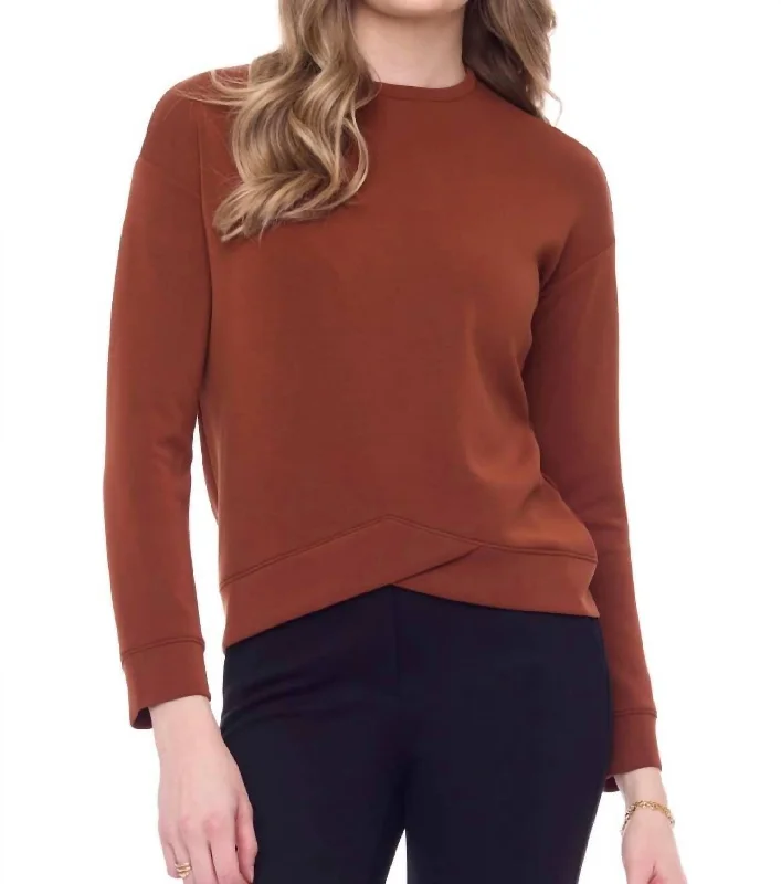 Season Finale Sale Naomi Inverted ‘V’-Hem Modal Top In Paprika