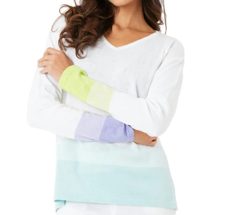 Savings Galore Ombre 3/4 Sleeve V-Neck Top In White/lilac/mist