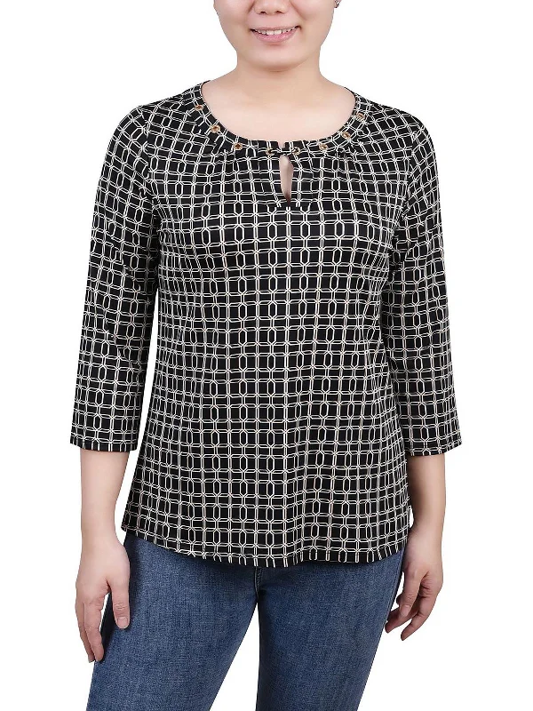 Don't Miss Petites Womens Grommet Embellished Blouse
