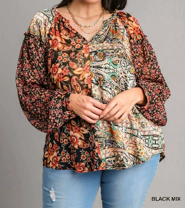 Major Savings Print Split Neck And High Low Hem Top In Black