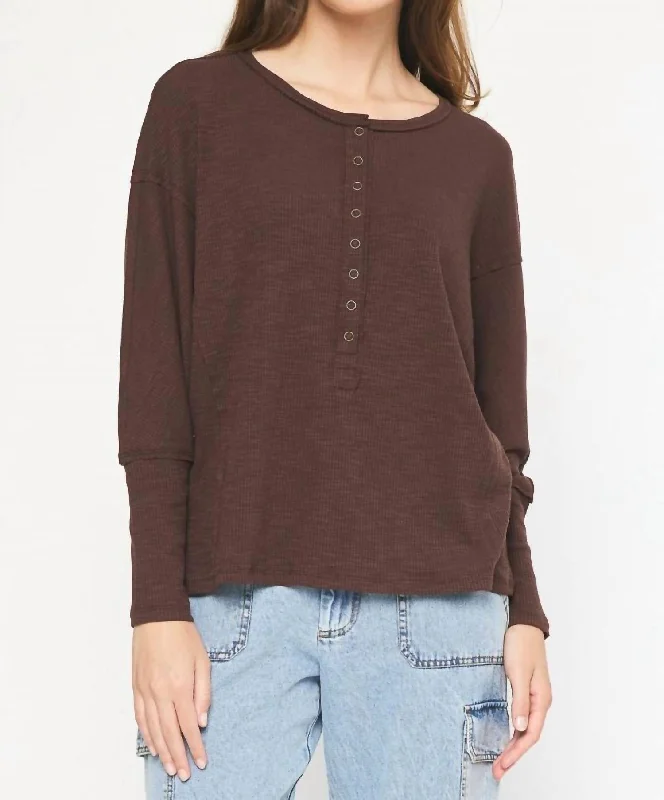 Best Bargains Ribbed Henley Top In Brown