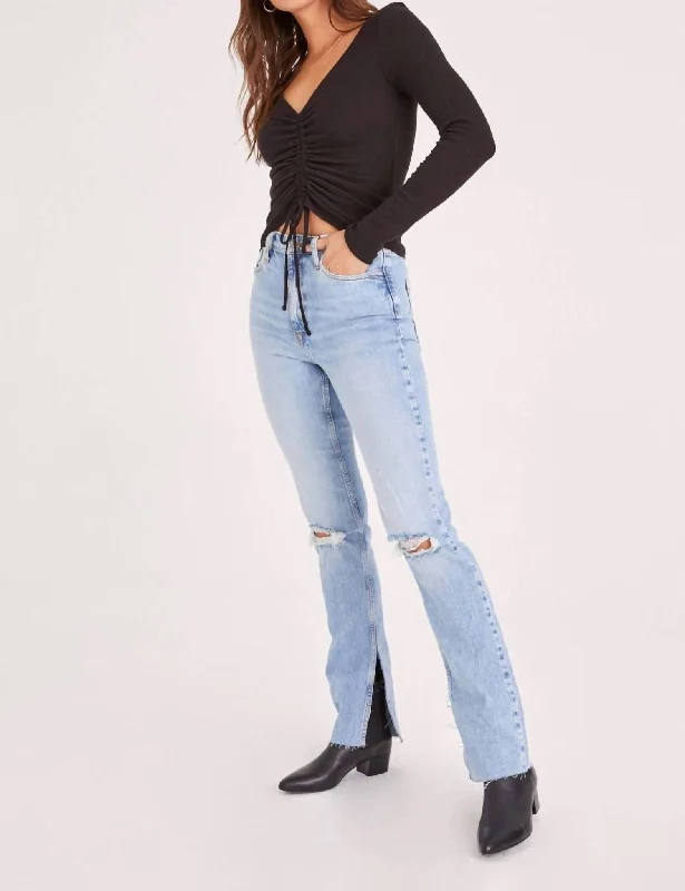 Quick Sale Selena Top In Black