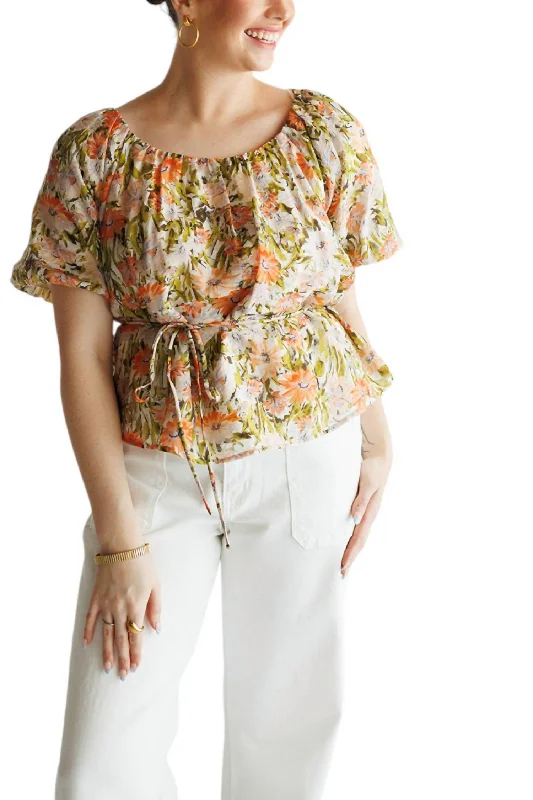 Epic Deals Sileya Flowy Top In Orange Floral