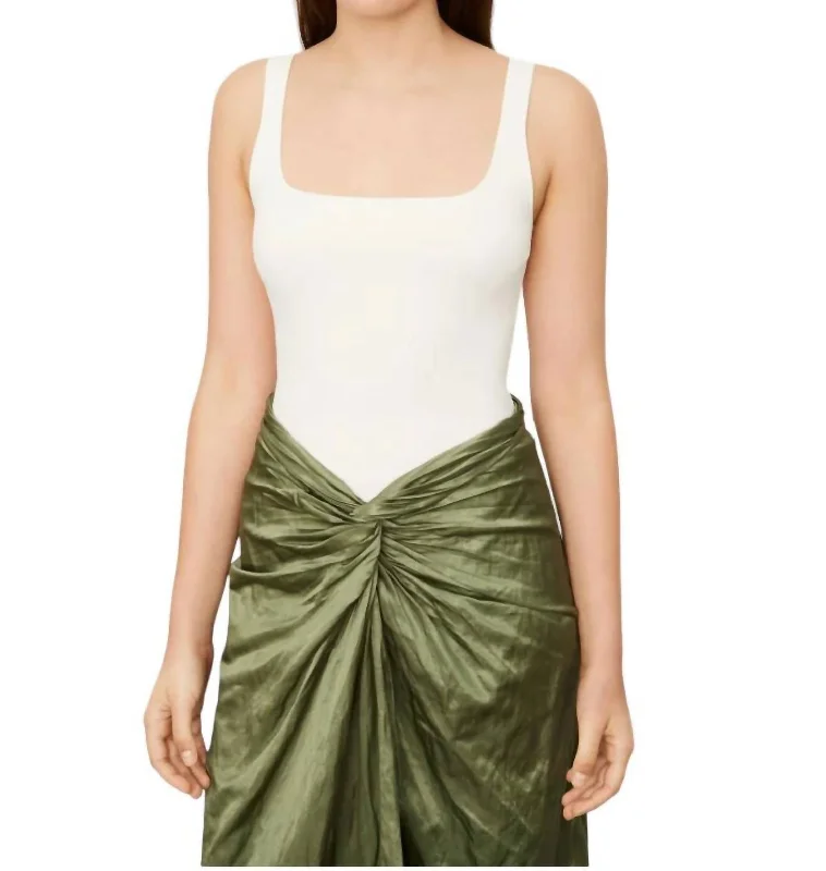 Must-Have Deals Square Front Cami Top In Off White