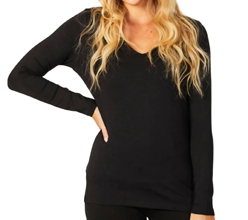 Shop and Save V-Neck Long Sleeve In Black