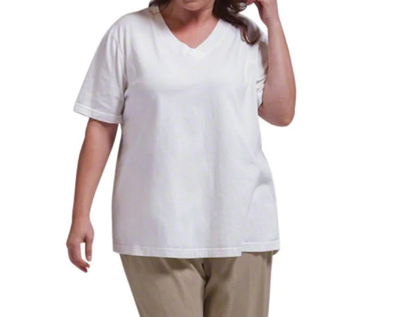 Exclusive Preview V-Neck Short Sleeve Tee - Plus In White