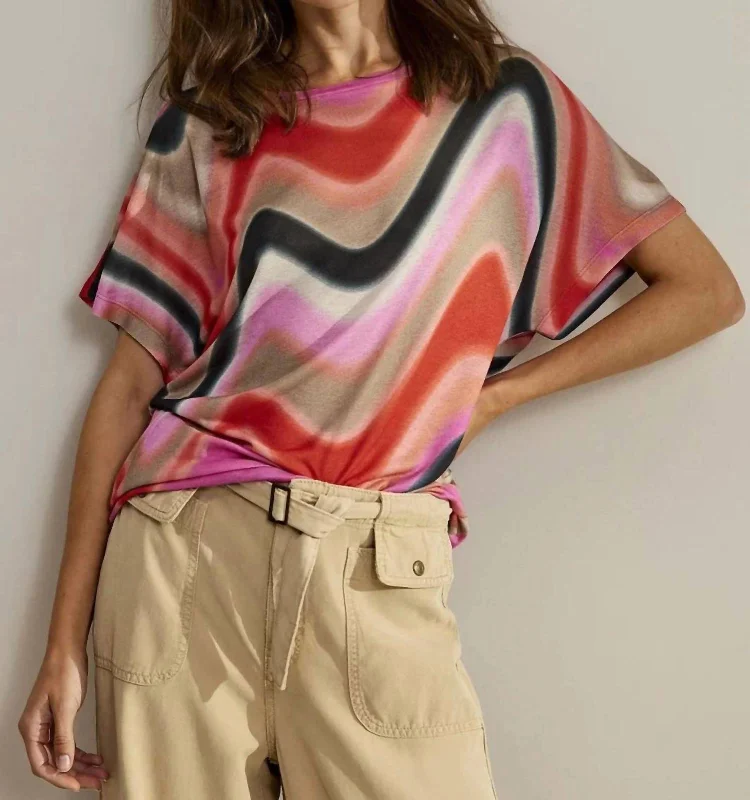 Bonus Savings Wave Print Top In Multi