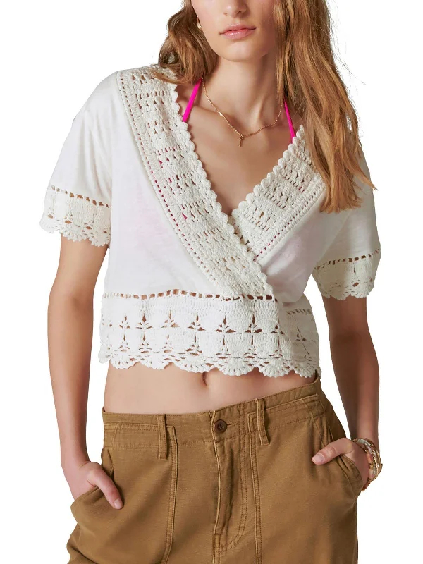 Online Specials Womens V-Neck Crochet Cropped